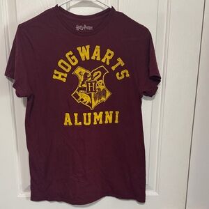 Harry Potter Maroon Hogwarts Alumni Short Sleeve Tee
